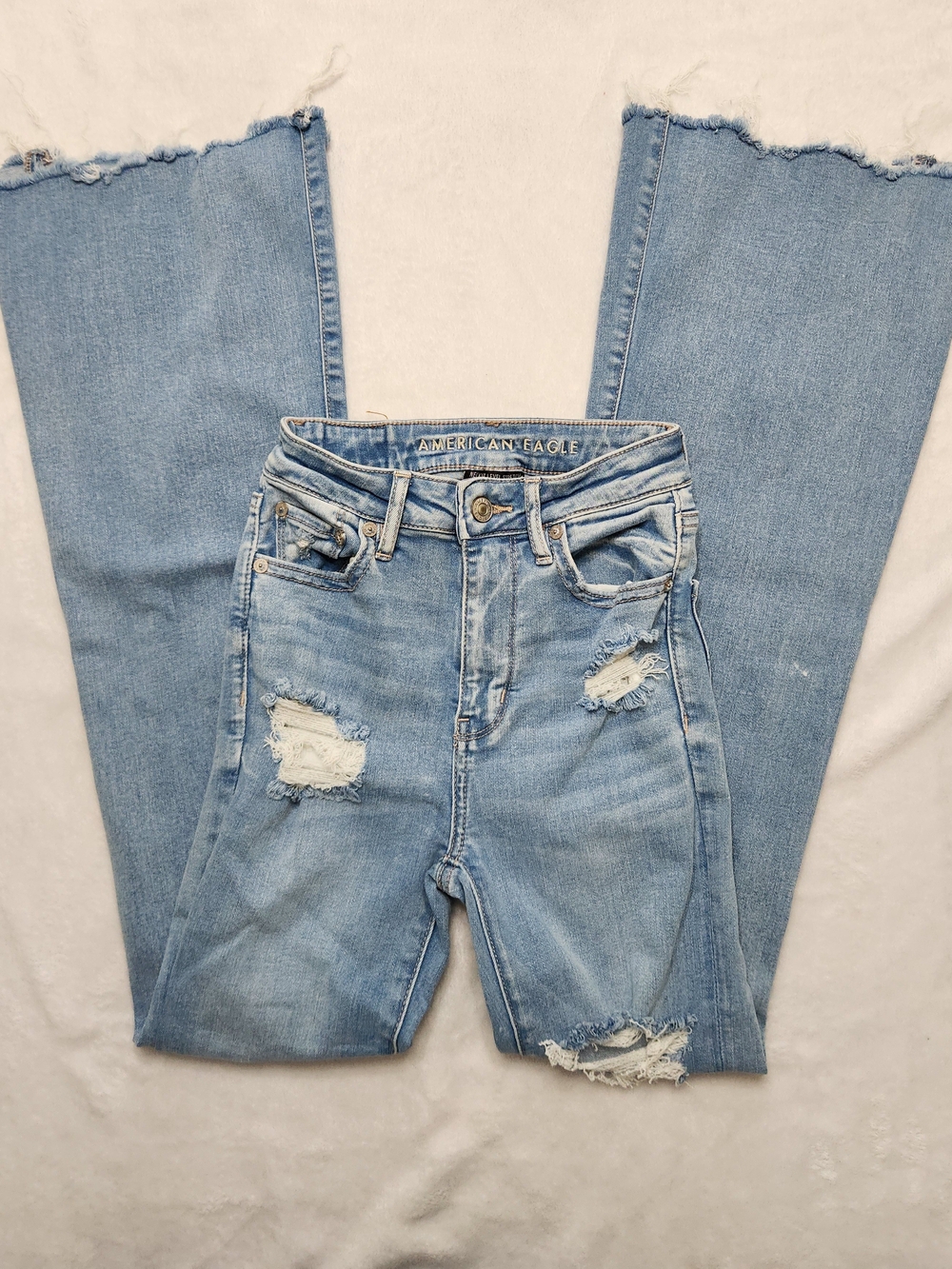 American Eagle High Rise Jeans Light Wash Size 00
